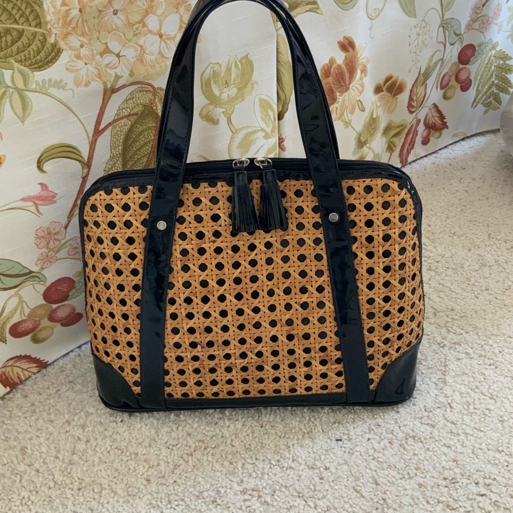 Stylish Black and Tan Women's Bag